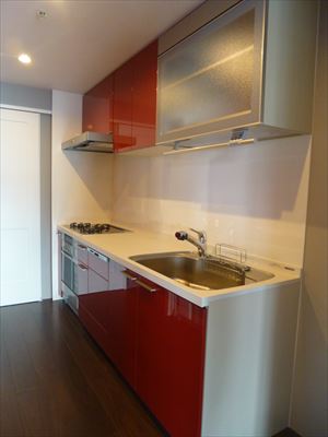 間接照明で落ち着いた雰囲気へイメージチェンジ